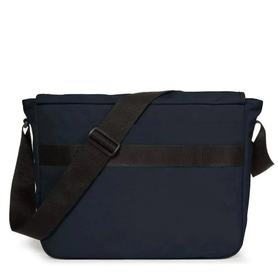 Delegate + Eastpak – Image 20